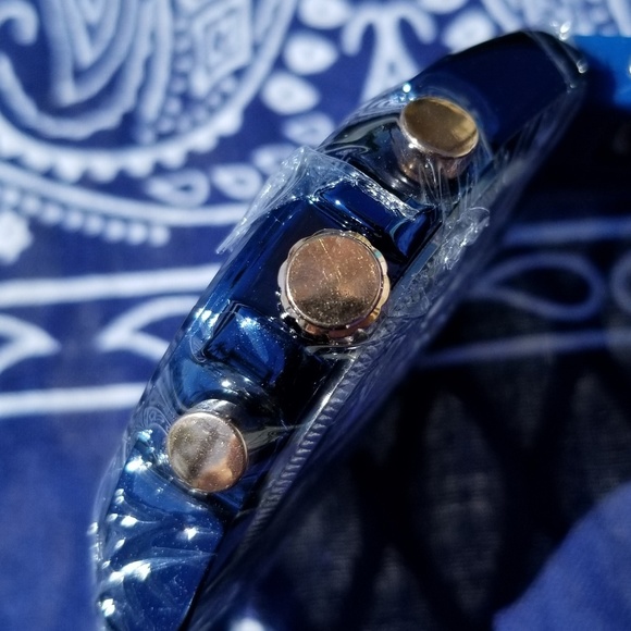 Watch..Mini Focus - Picture 3 of 6